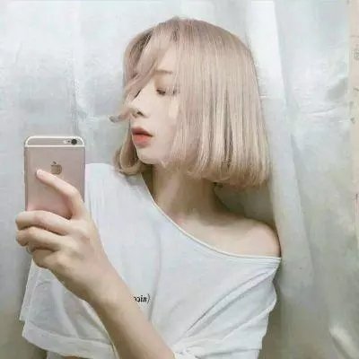 女军官与魔鬼